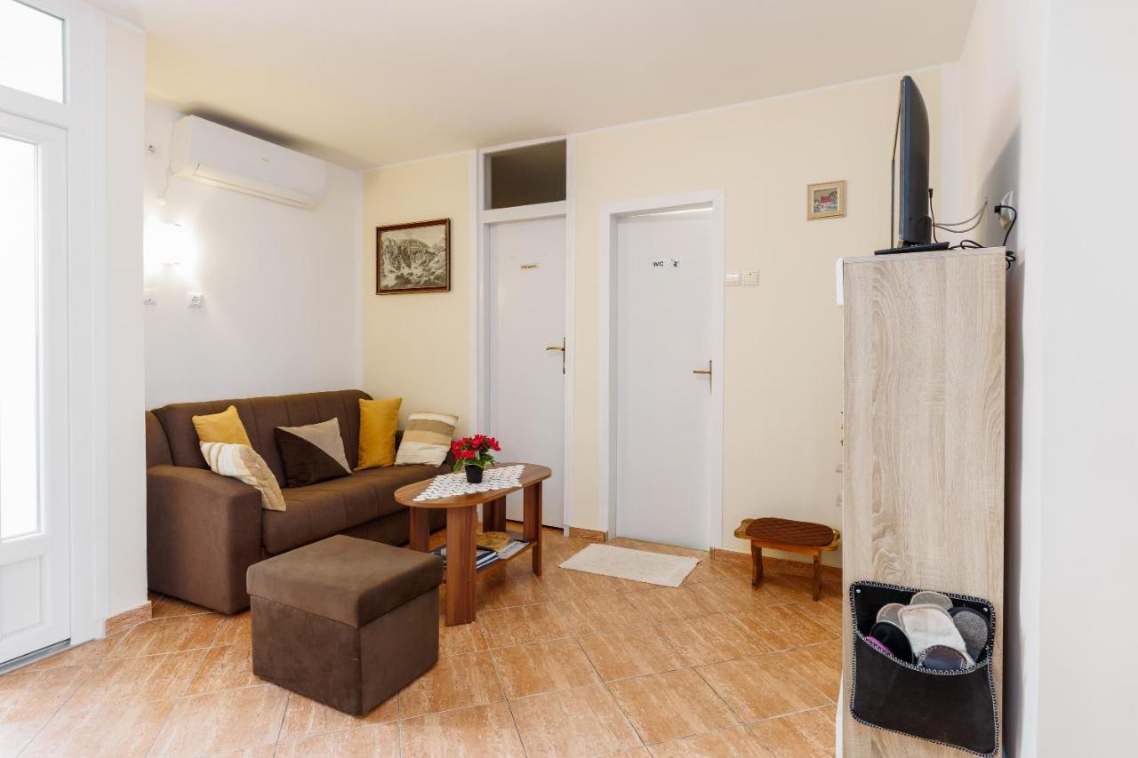 Apartment Zalac Slunj Buitenkant foto