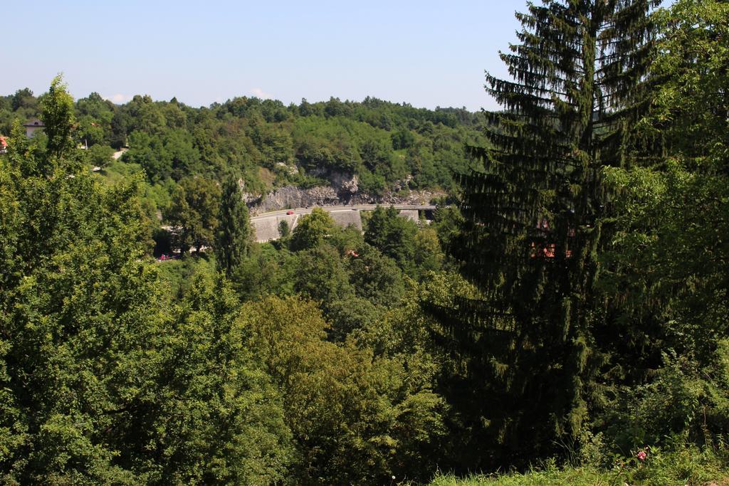 Apartment Zalac Slunj Buitenkant foto